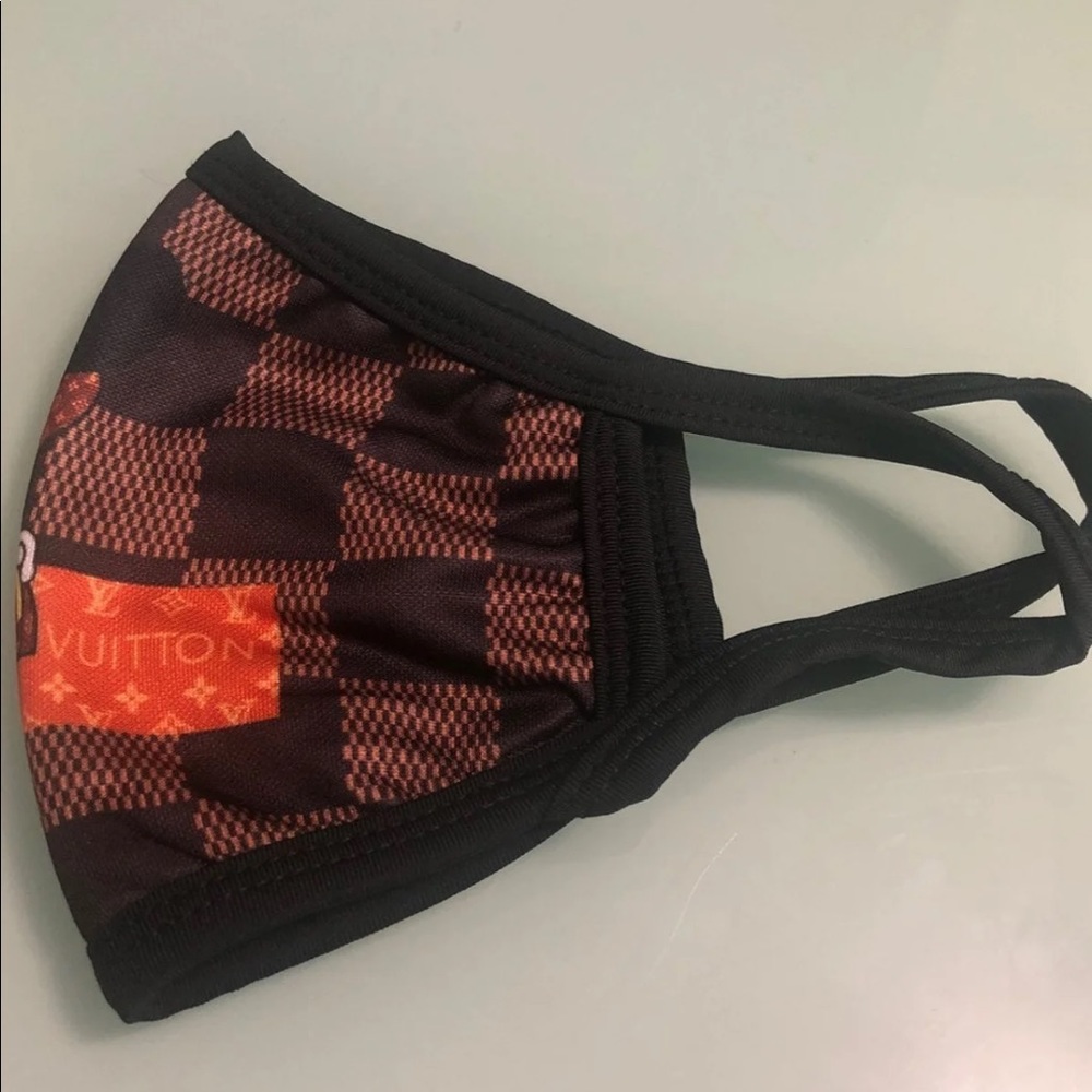 Designer pattern mask - Picture 3 of 5